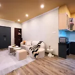 Skyline City Luxeretreat 3Br 4Ba Walk To Bui Vien