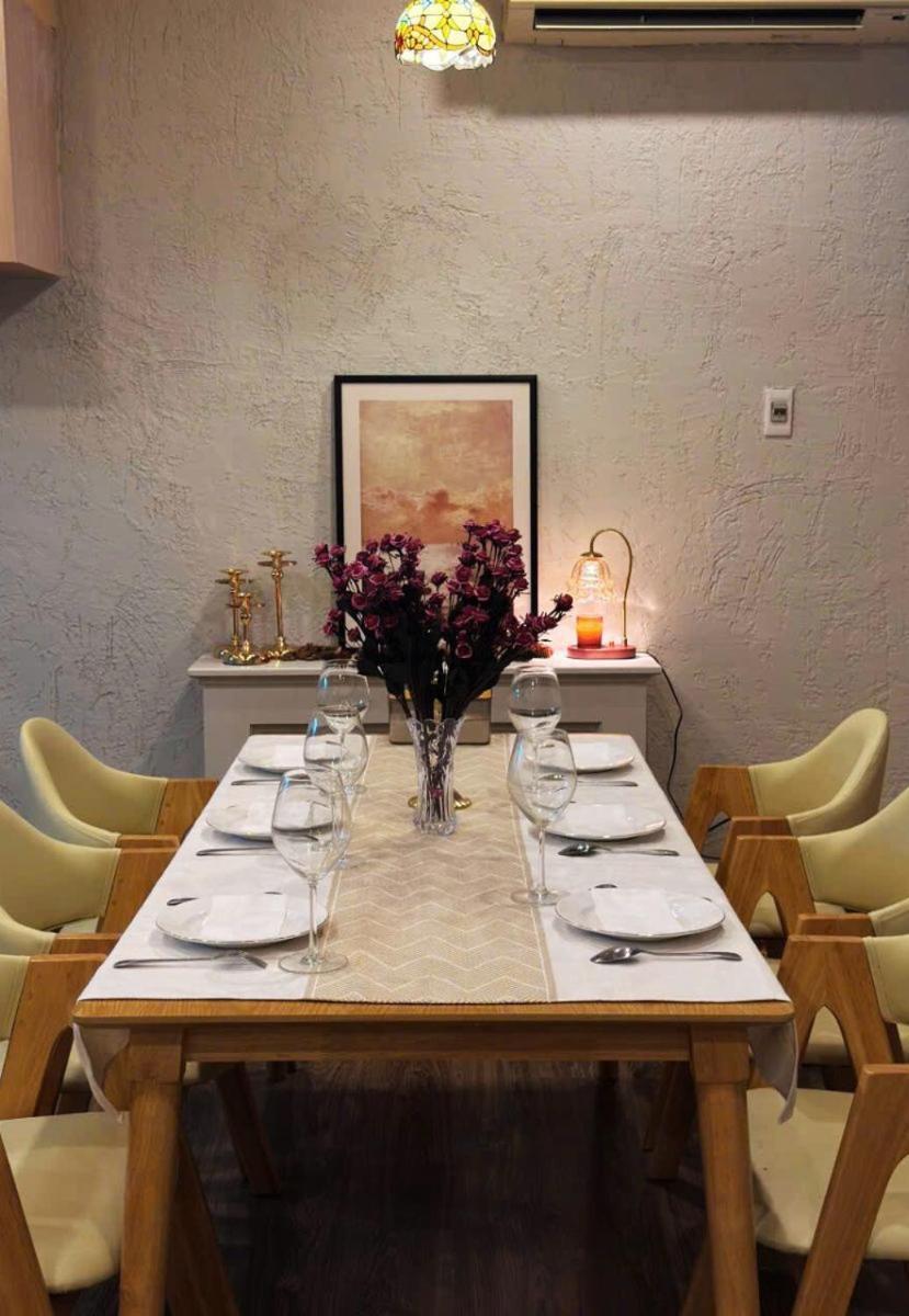 Skyline Luxeretreat 3br 4ba Walk To Bui Vien