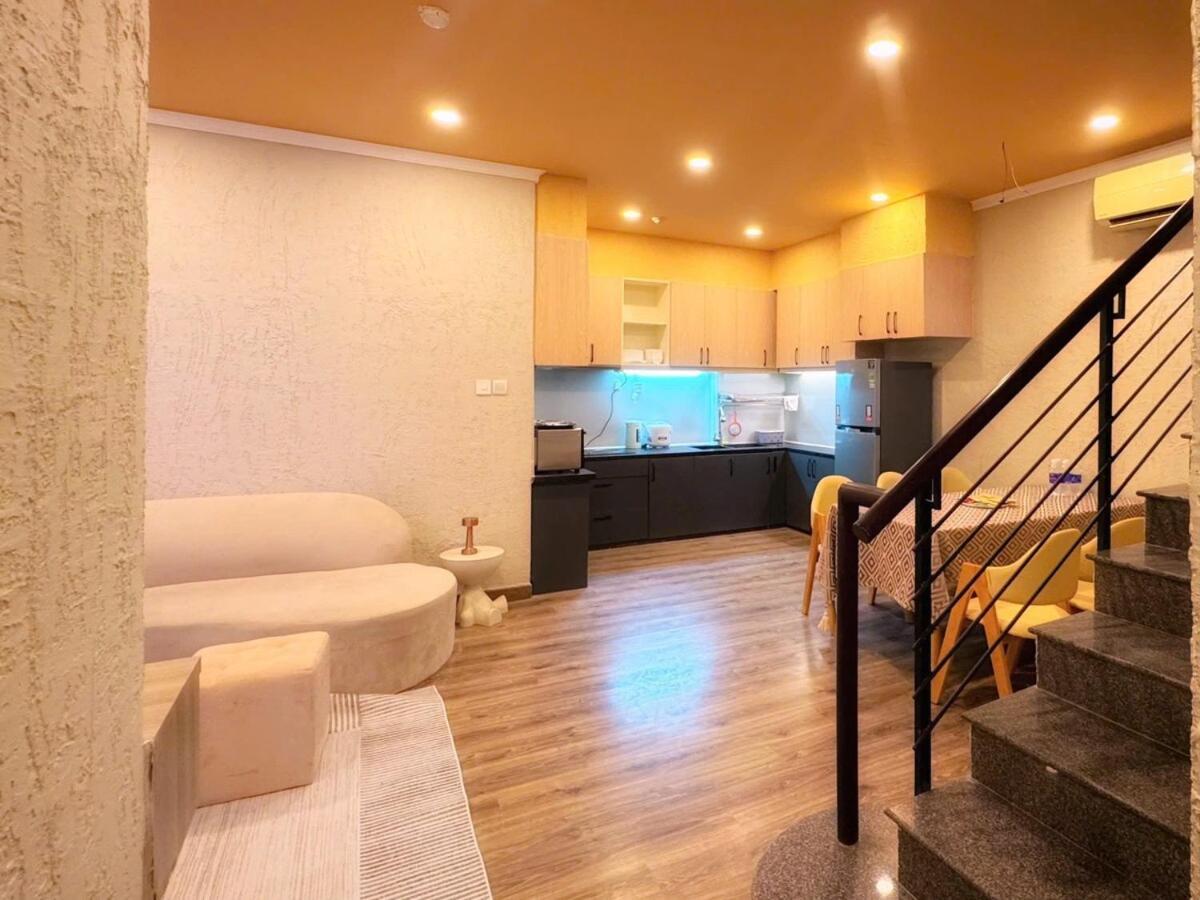 Skyline Luxeretreat 3br 4ba Walk To Bui Vien *